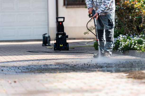 Best Garage Pressure Washing  in Beaverton, MI
